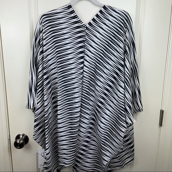 Satva Movement Arrow Print Divine Kimono Wrap - Picture 10 of 12